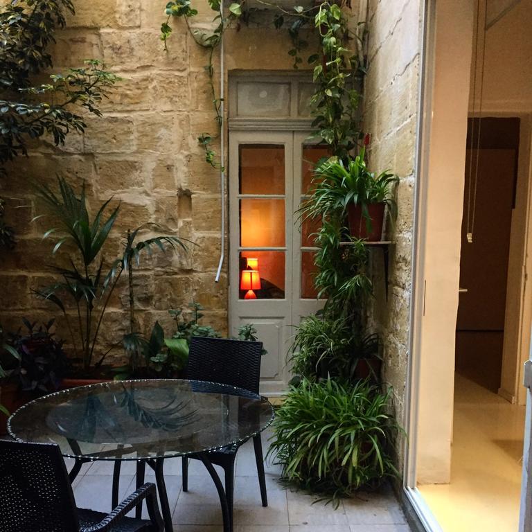 Your Apartment Floriana Exterior foto